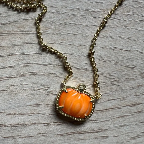 Kendra Scott Pumpkin Necklace - Picture 3 of 4